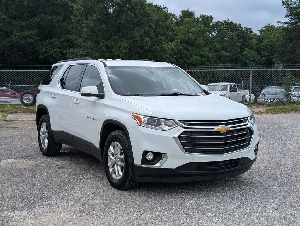 Used 2021 White Chevrolet LT image 7