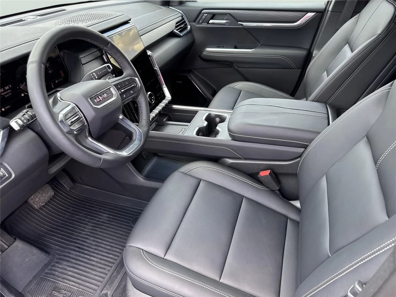 Used 2026 Sterling Metallic GMC Elevation image 10