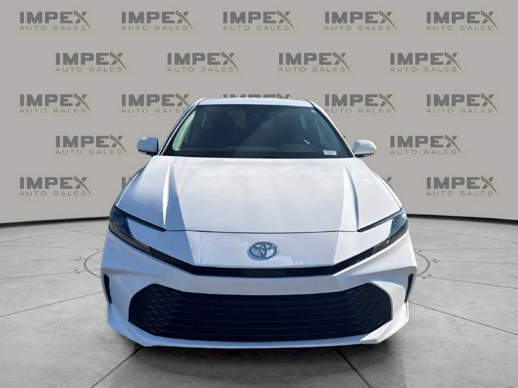 Used 2025 White Toyota LE image 8