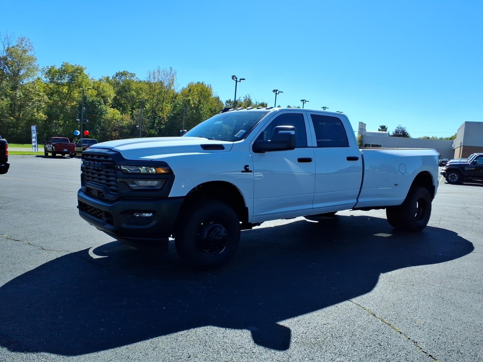 New 2027 Bright White Clear-Coat Exterior Paint RAM Tradesman image 3