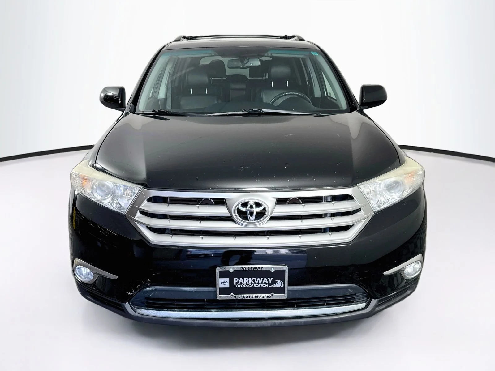 Used 2011 Toyota Highlander SE with VIN 5TDBK3EH0BS085652 for sale in Boston, MA