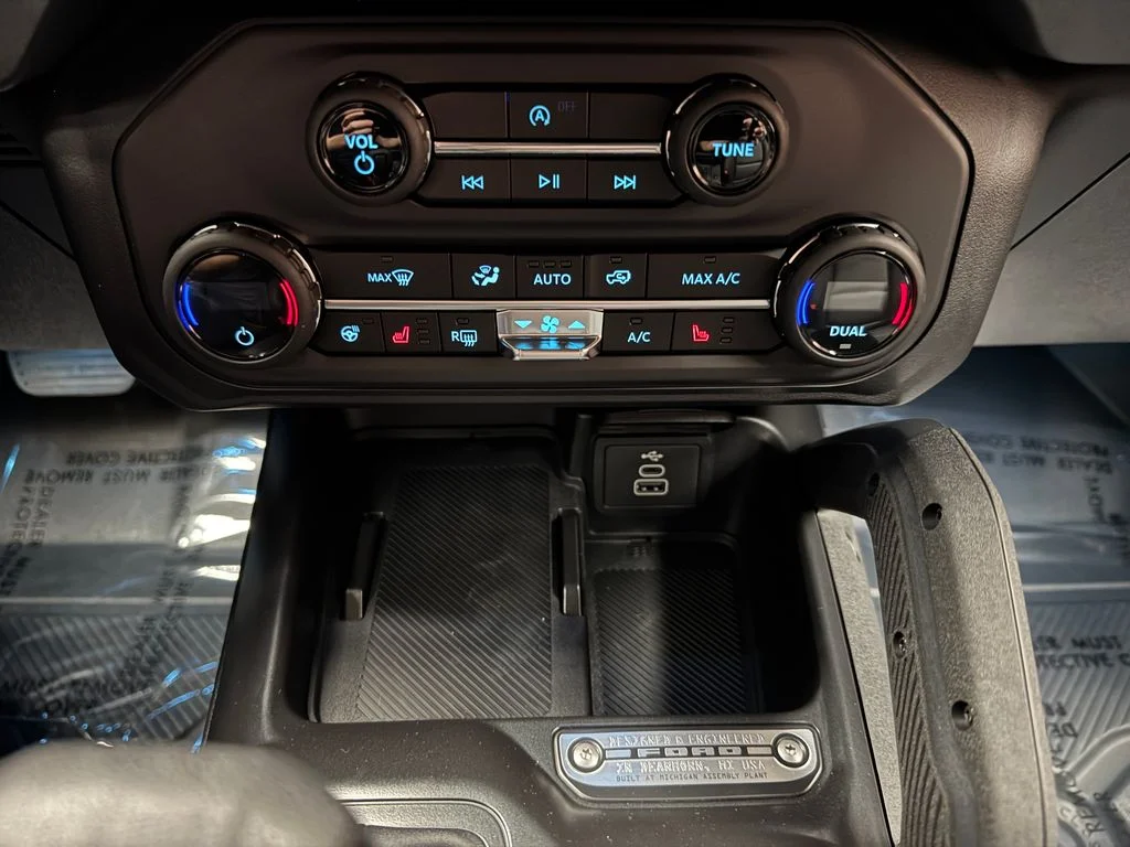New 2026 Desert Sand Ford Badlands® image 20