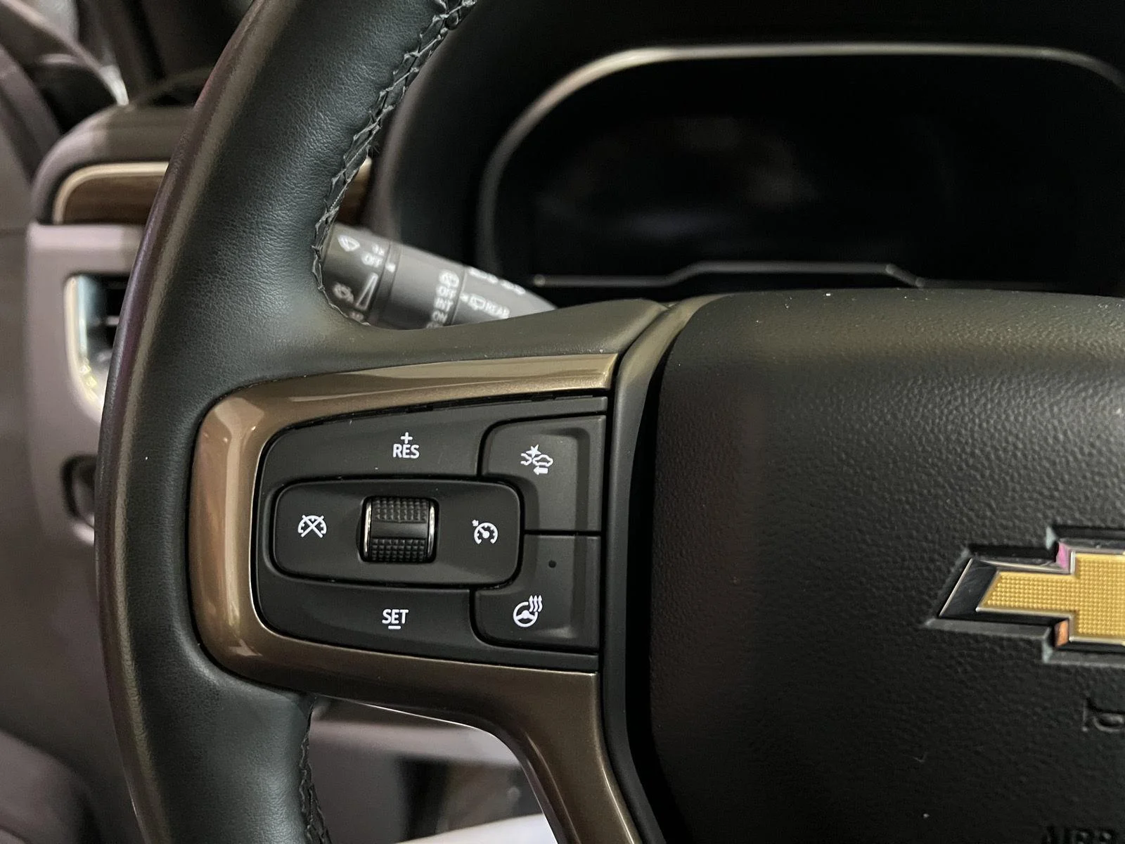 Used 2023 Black Chevrolet High Country image 24