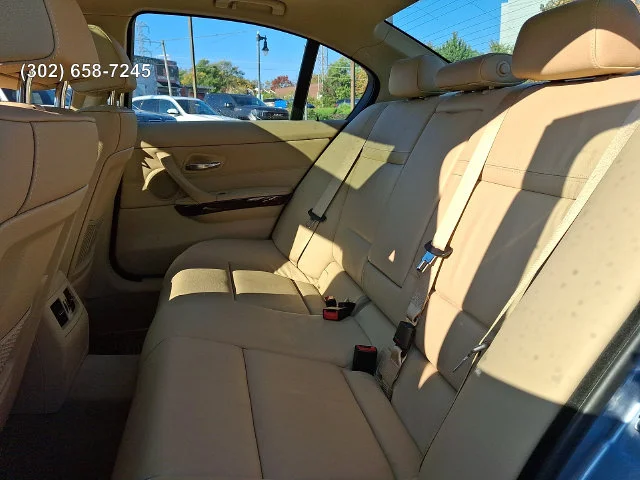 Used 2009 Blue Water Metallic BMW 328i image 8