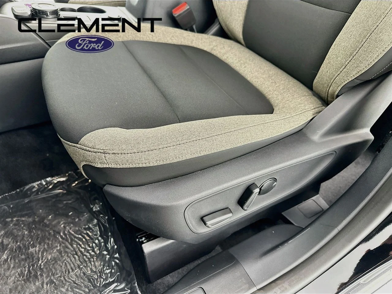 New 2026 Shadow Black Ford Big Bend® image 25