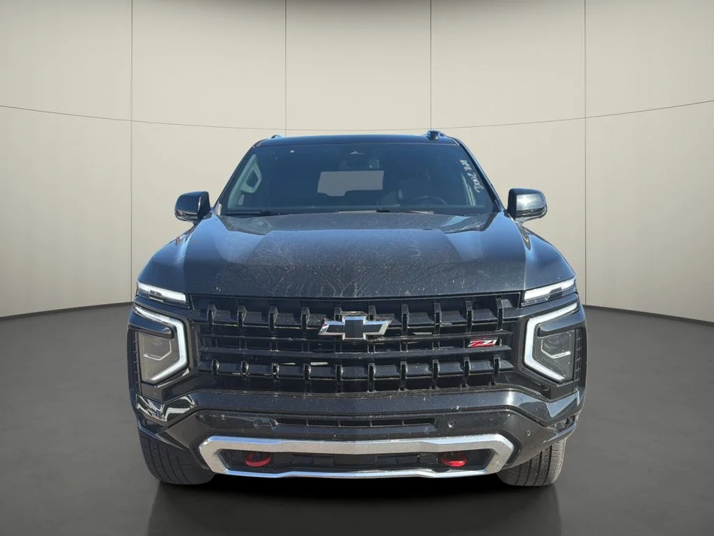 Used 2025 Black Chevrolet Z71 image 2