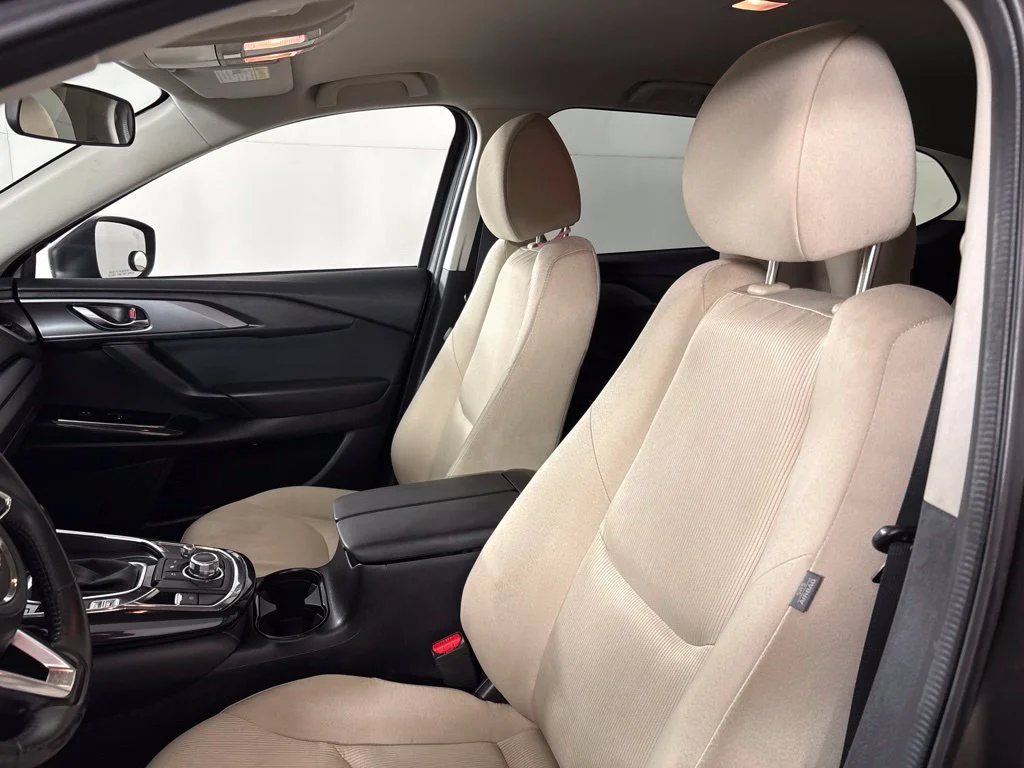 Used 2018 Silver Mazda Sport image 23