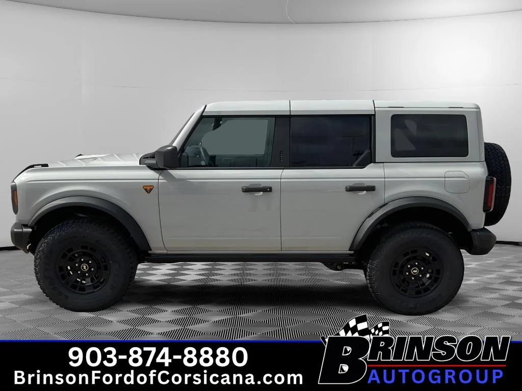 New 2026 Avalanche Gray Ford Badlands® image 3