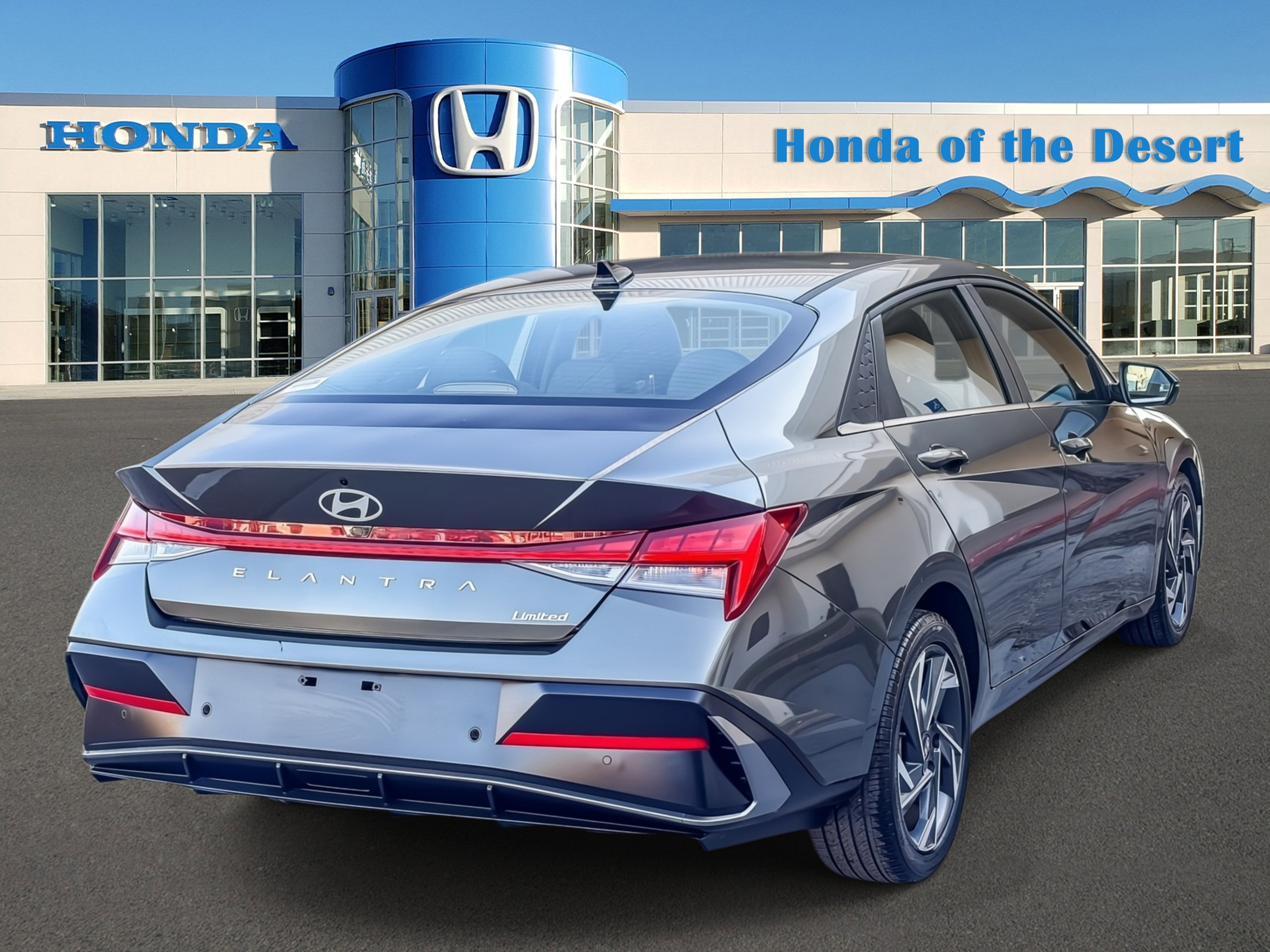 Used 2024 Amazon Gray Hyundai Limited image 6