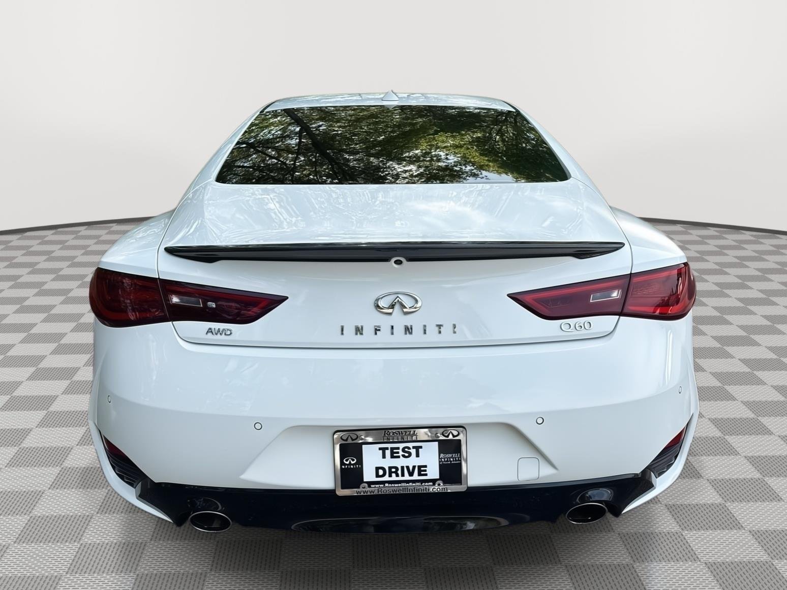 Used 2022 Pure White INFINITI LUXE image 7