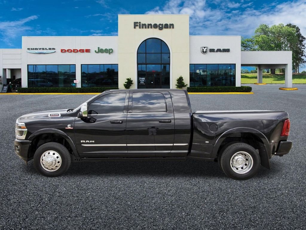 Used 2025 Black Ram Limited image 5