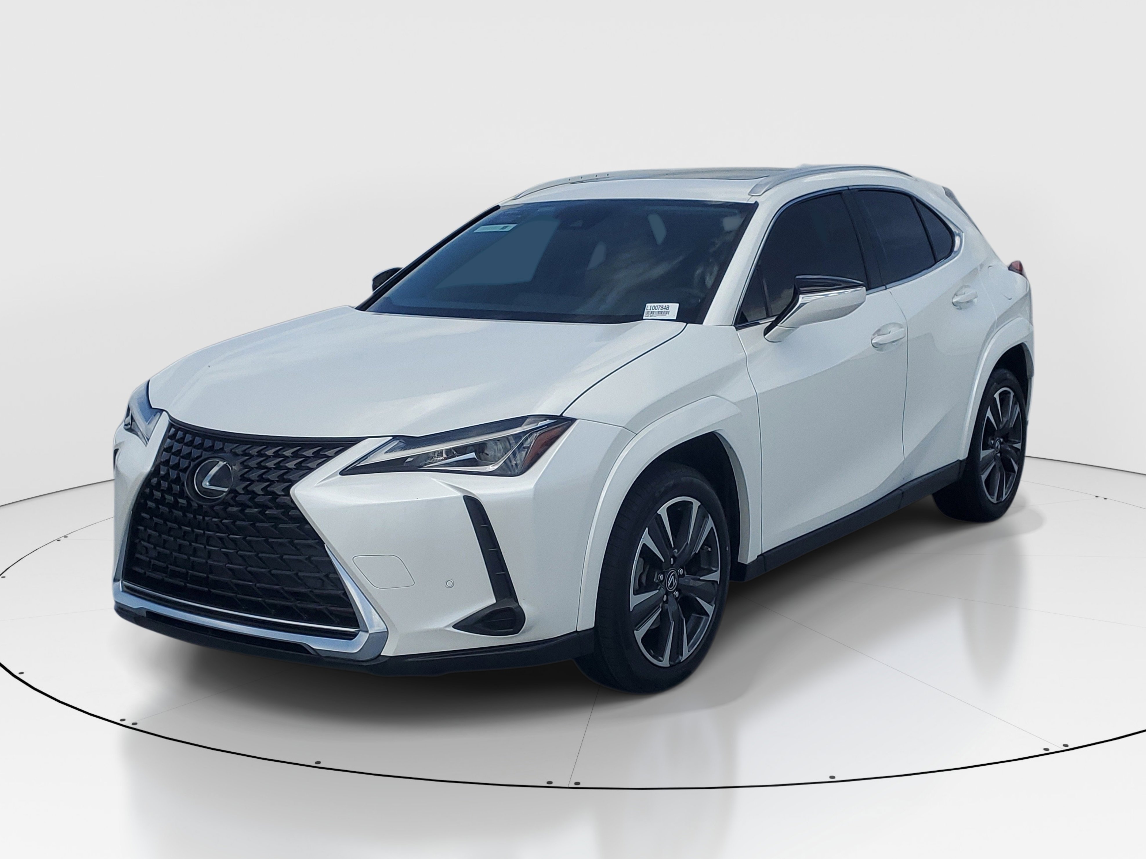 Certified Used 2022 White Pearl Lexus UX 200 image 3