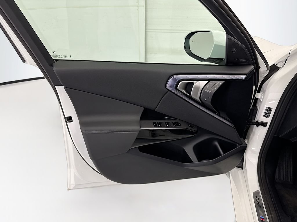 New 2026 Alpine White BMW 30 xDrive image 22