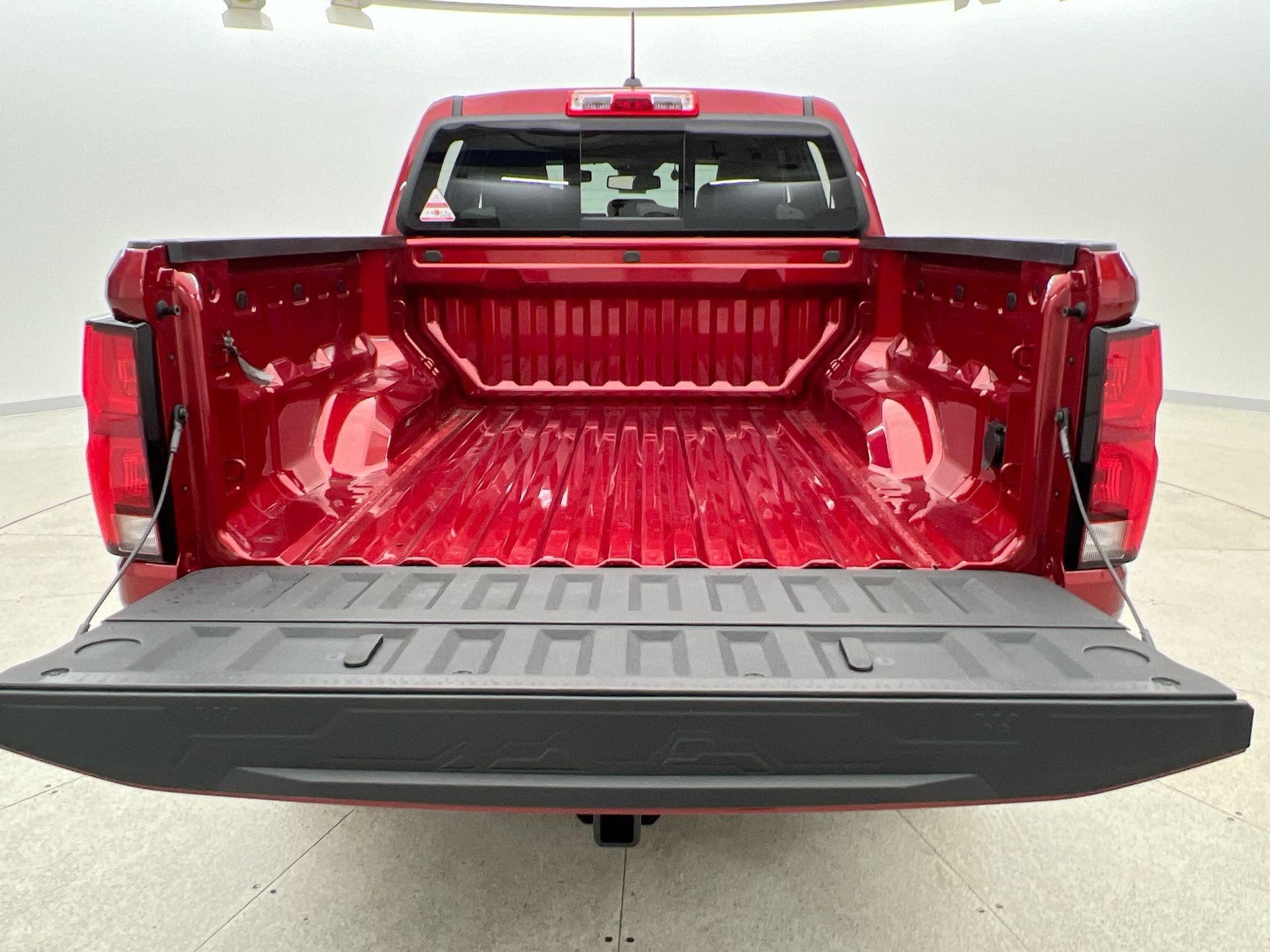 New 2026 Radiant Red Tintcoat Chevrolet Z71 image 81