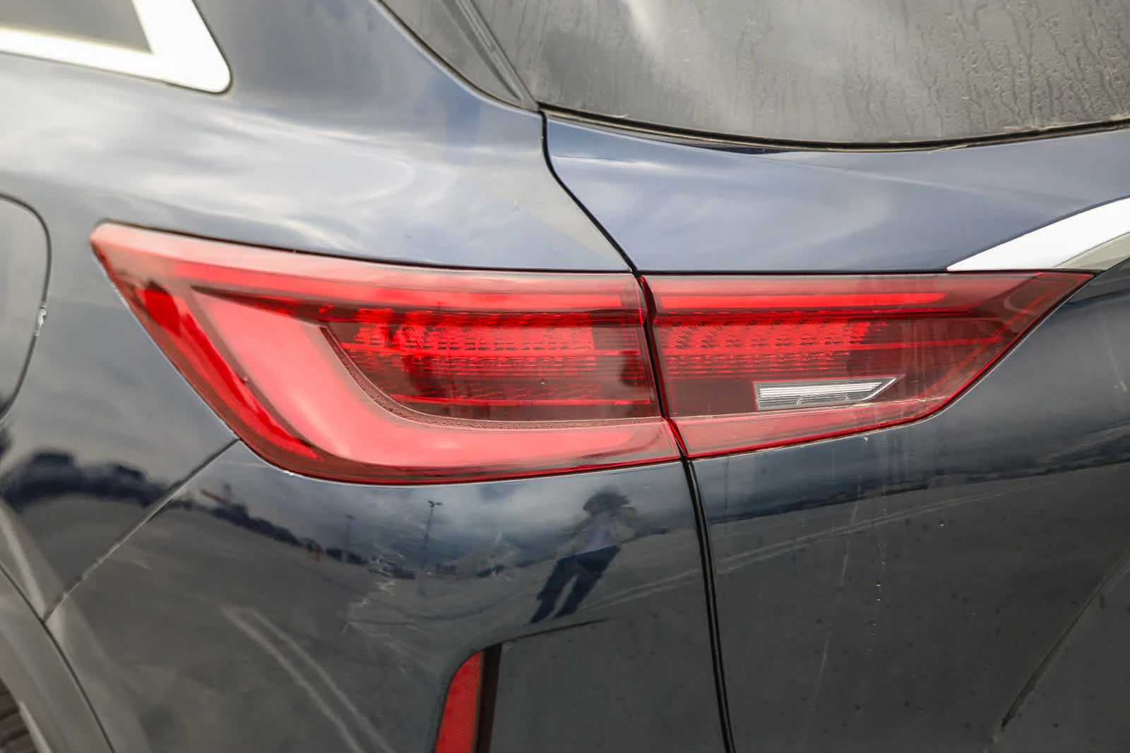 New 2025 HERMOSA BLUE INFINITI Pure AWD image 9
