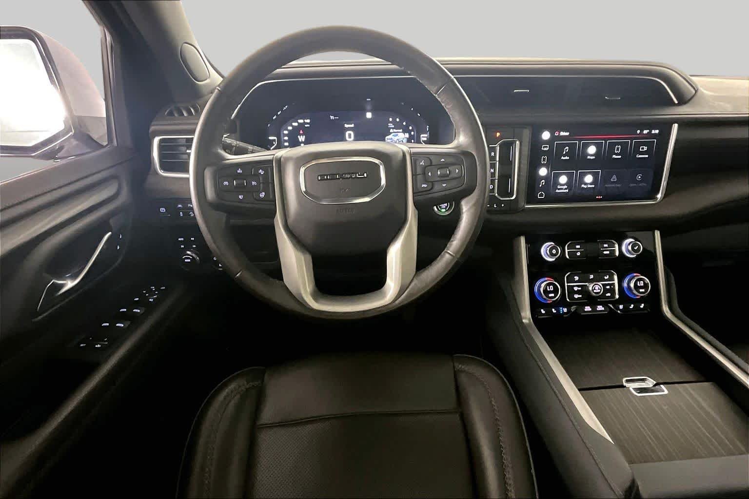 Used 2022 Summit White GMC Denali image 6