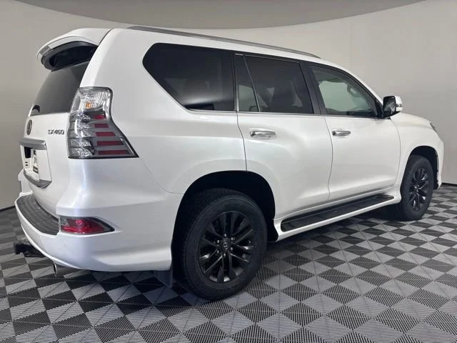Used 2023 White Lexus GX 460 Premium image 39