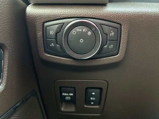 Used 2018 White Ford King Ranch image 15