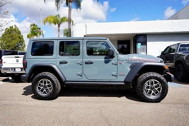 New 2026 Anvil Clear-Coat Exterior Paint Jeep Rubicon image 6