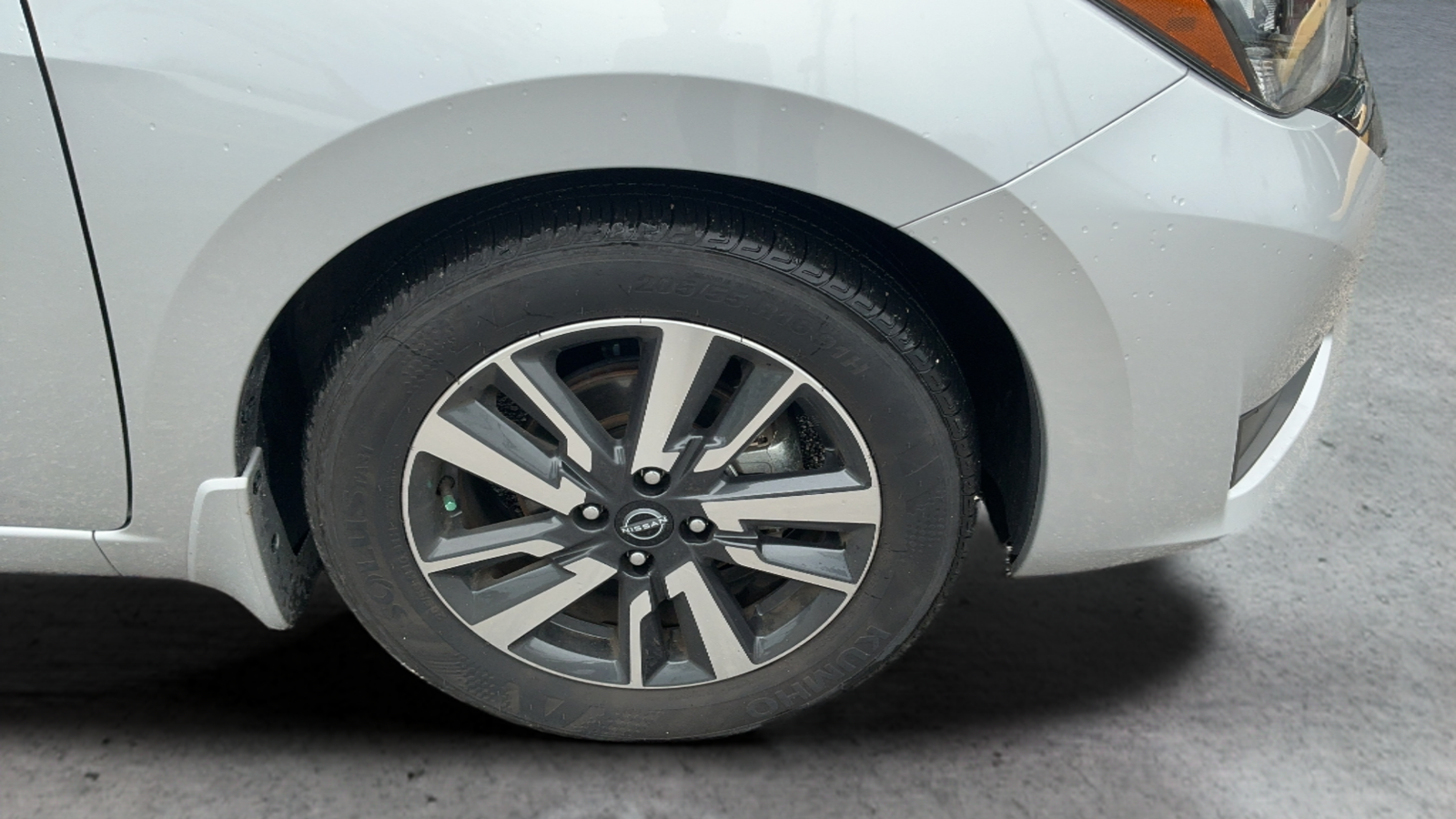 Certified Used 2025 Silver Nissan 1.6 SV image 16