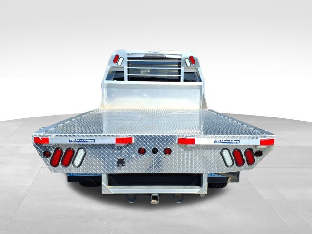 Certified Used 2025 Gray Metallic Ford XLT image 10