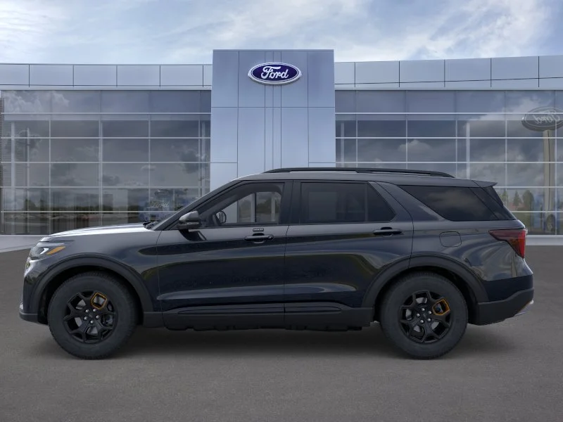 New 2026 Agate Black Metallic Ford Tremor® image 11