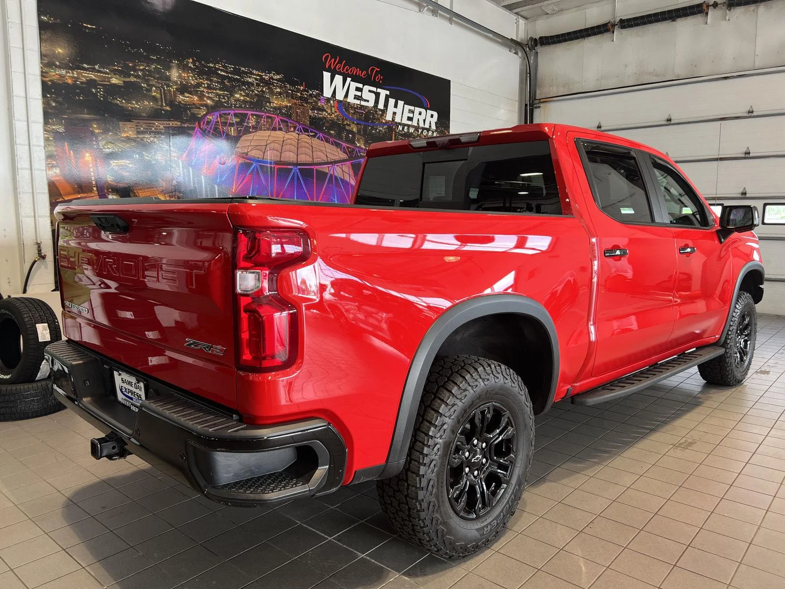 Used 2024 Red Hot Chevrolet ZR2 image 10