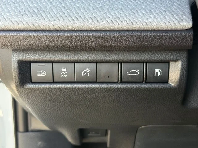 Used 2026 Ice Toyota SE image 23