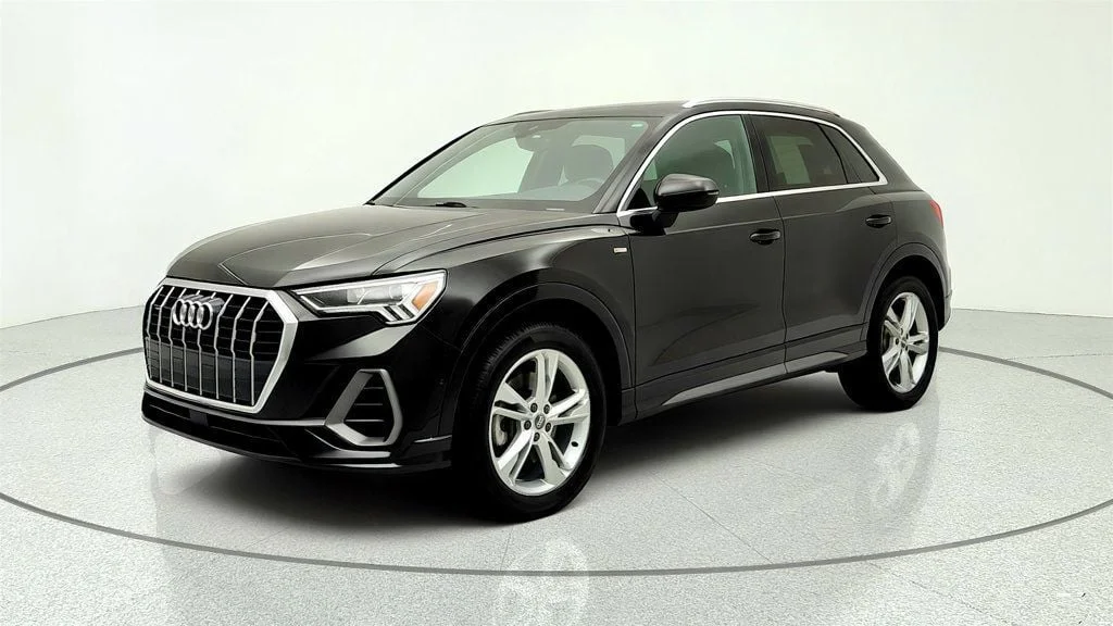 2020 Audi Q3 45 TFSI S Line Prestige quattro's photo