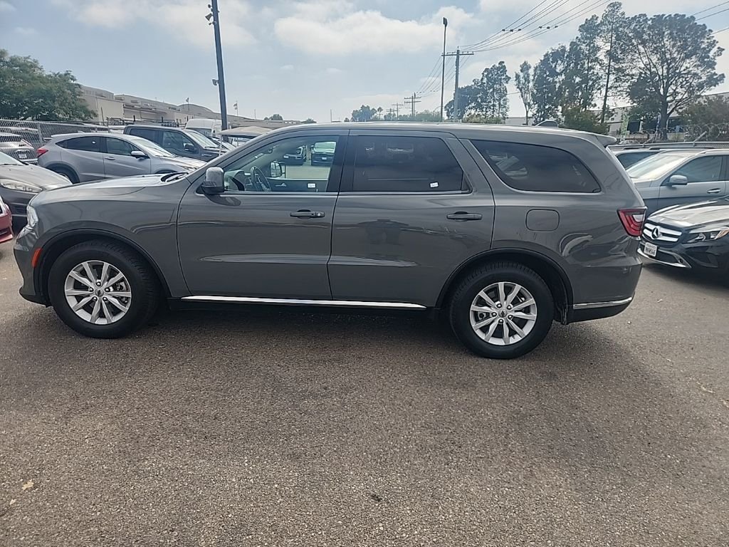 Used 2021 Gray Dodge SXT image 9
