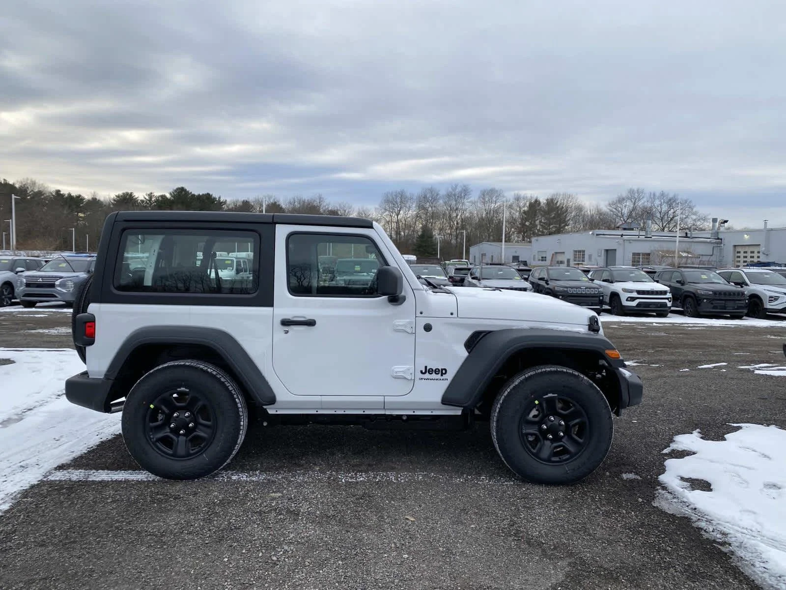 New 2026 Bright White Clear-Coat Exterior Paint Jeep Sport image 2