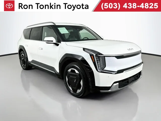 2024 Kia EV9 Land