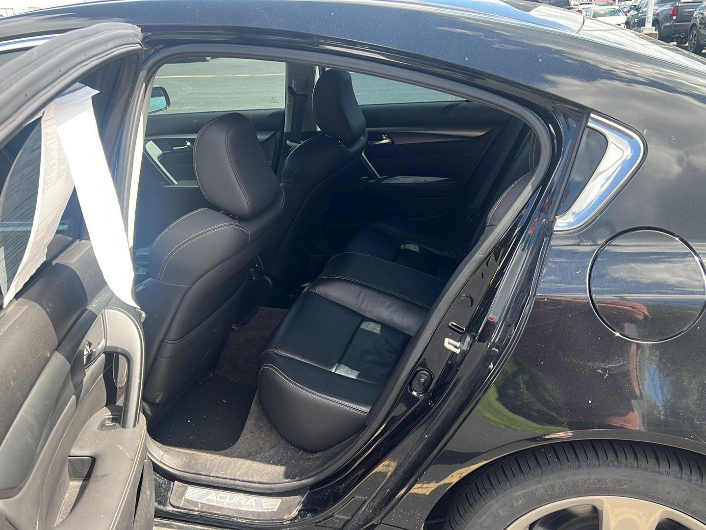 Used 2013 Crystal Black Pearl Acura Tech image 12