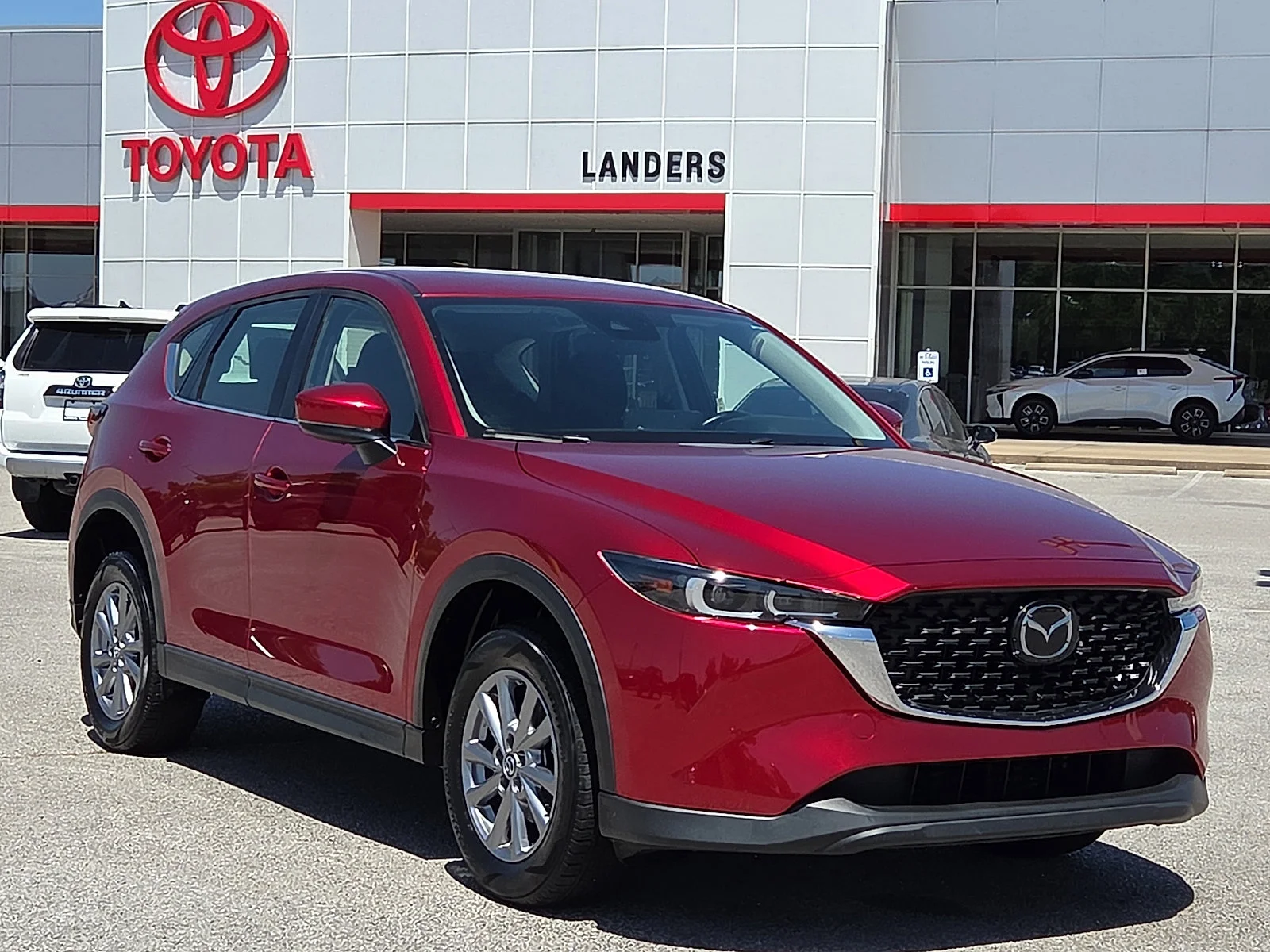 2023 Mazda CX-5 S Auto AWD's photo