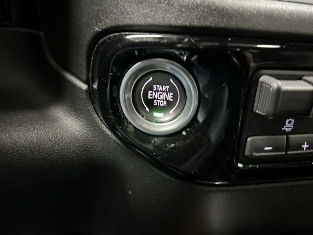2023 Chevrolet Silverado 1500 High Country - Photo 18