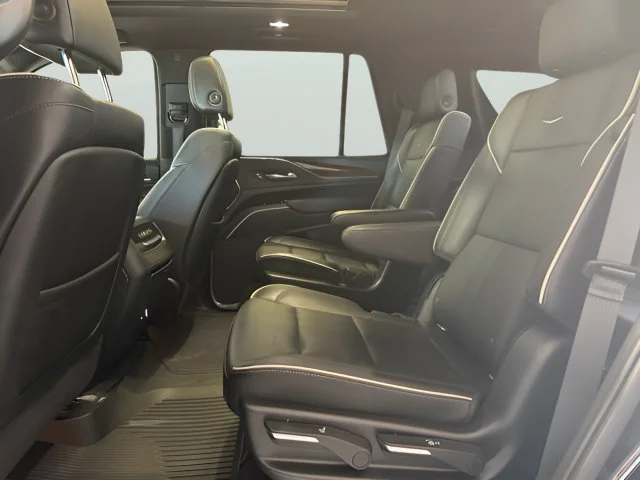 2022 Cadillac Escalade Premium Luxury - Photo 9