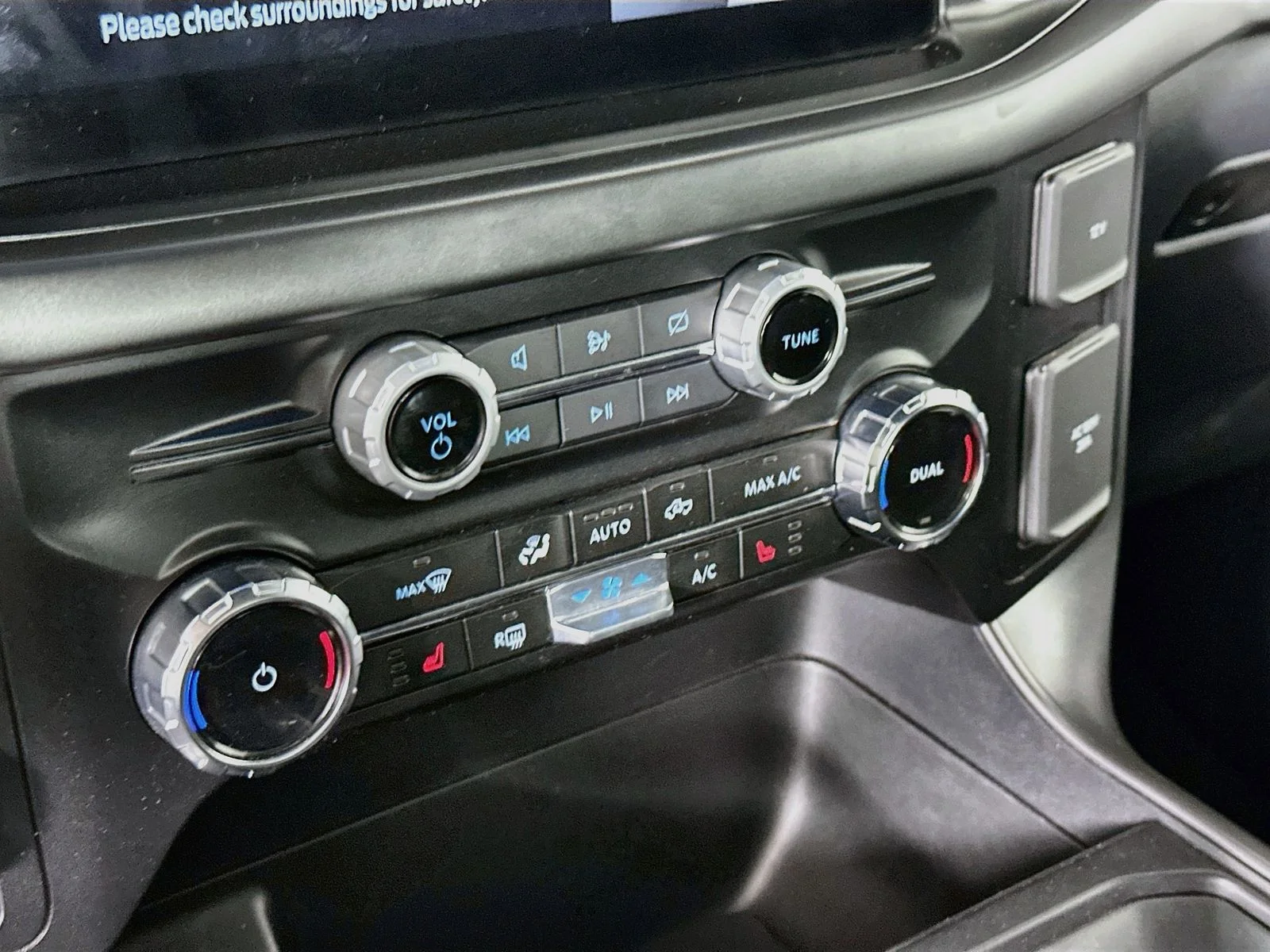 Used 2024 Carbonized Gray Metallic Ford Tremor image 17