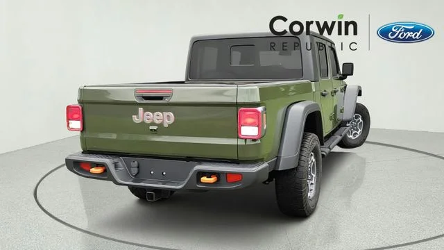 Used 2022 Sarge Green Clearcoat Jeep Mojave image 5