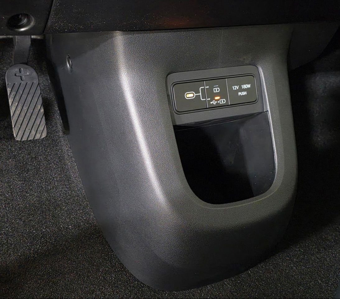 New 2026 Digital Teal Hyundai SEL image 28