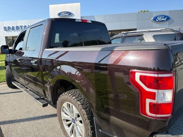 Used 2018 Red Ford XL image 15