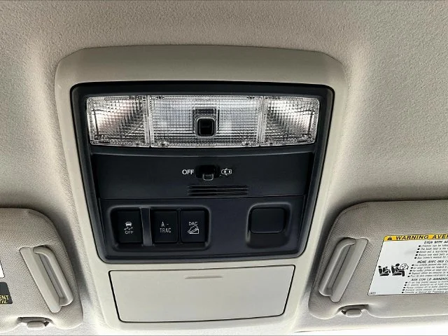 Used 2019 Silver Toyota SR5 image 17