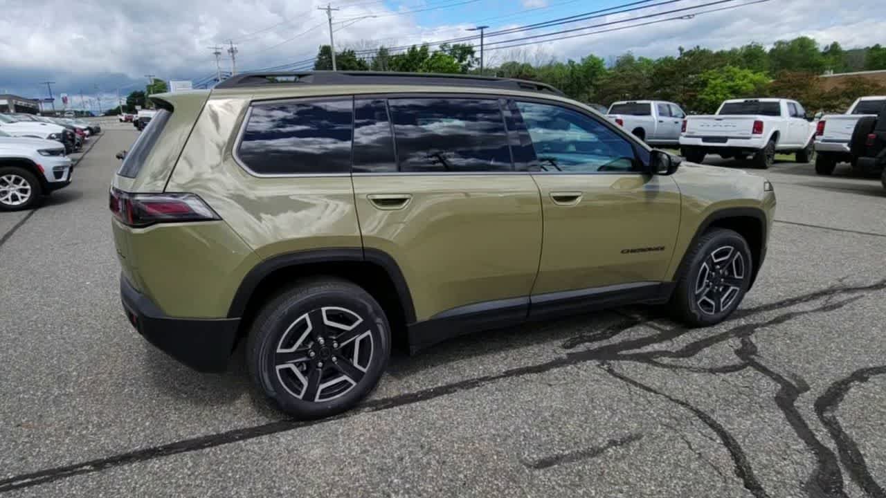 New 2026 41 Jeep Laredo image 8