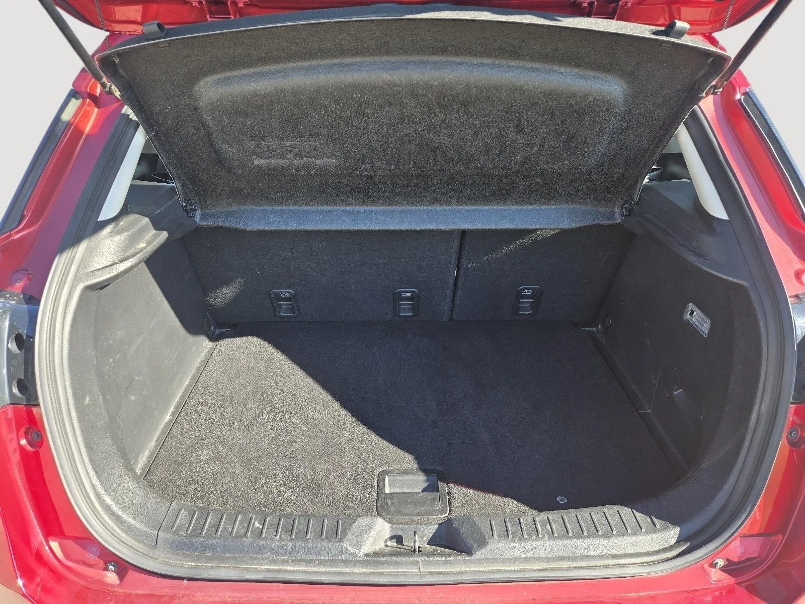 Used 2019 Soul Red Crystal Metallic Mazda Grand Touring image 18