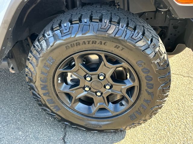 Used 2023 White Jeep Willys image 8