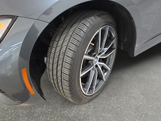 Used 2022 Mineral Grey Metallic BMW 330i xDrive image 30