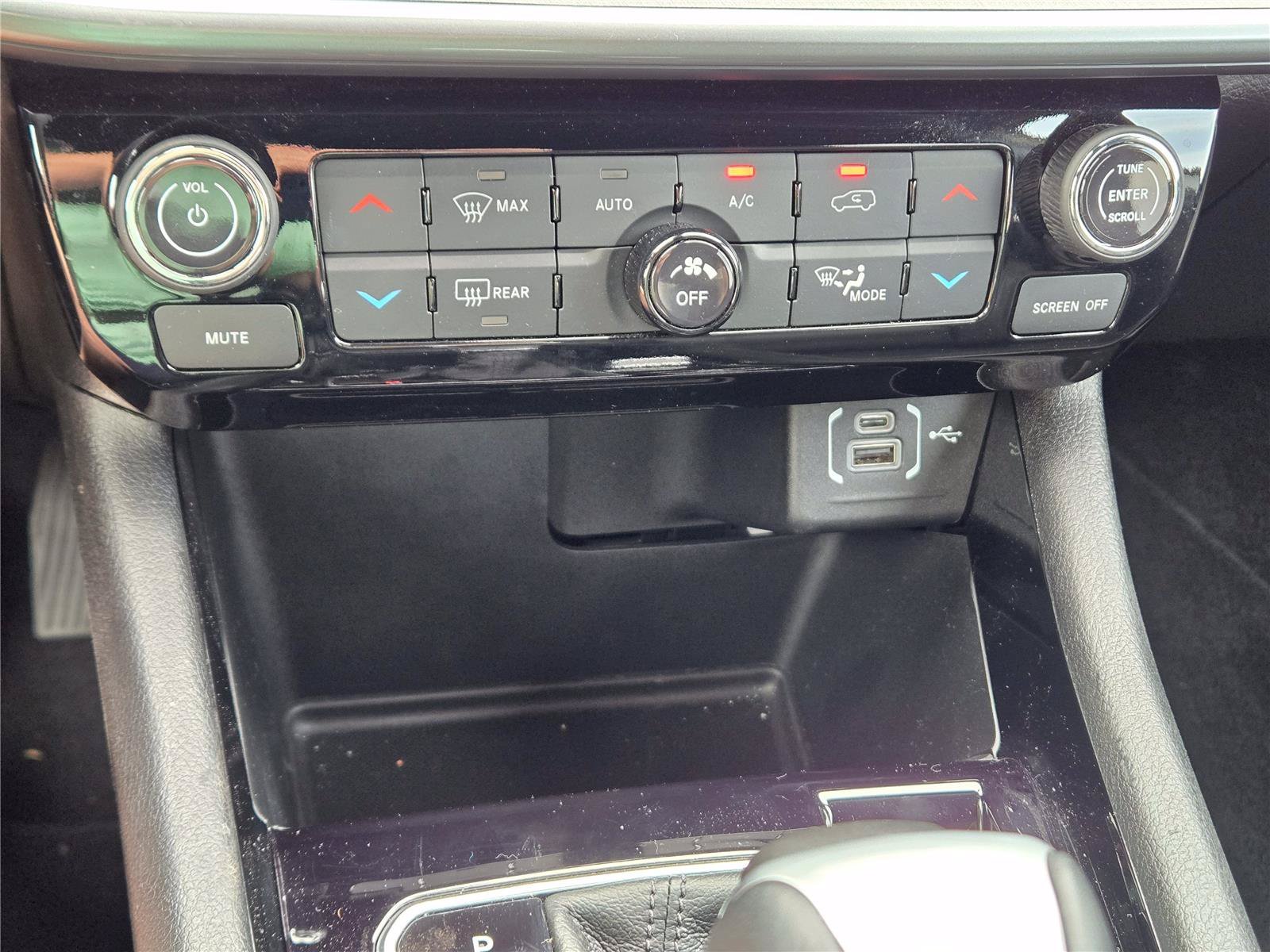 2025 Jeep Compass Limited - Photo 27