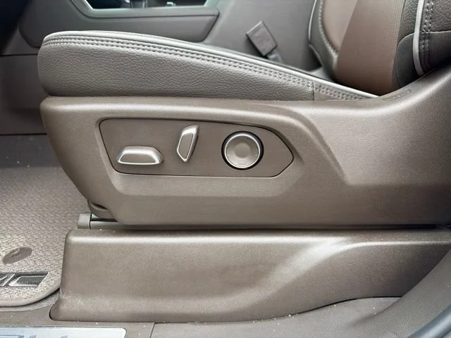 New 2026 Glacier White Tricoat GMC Denali image 18