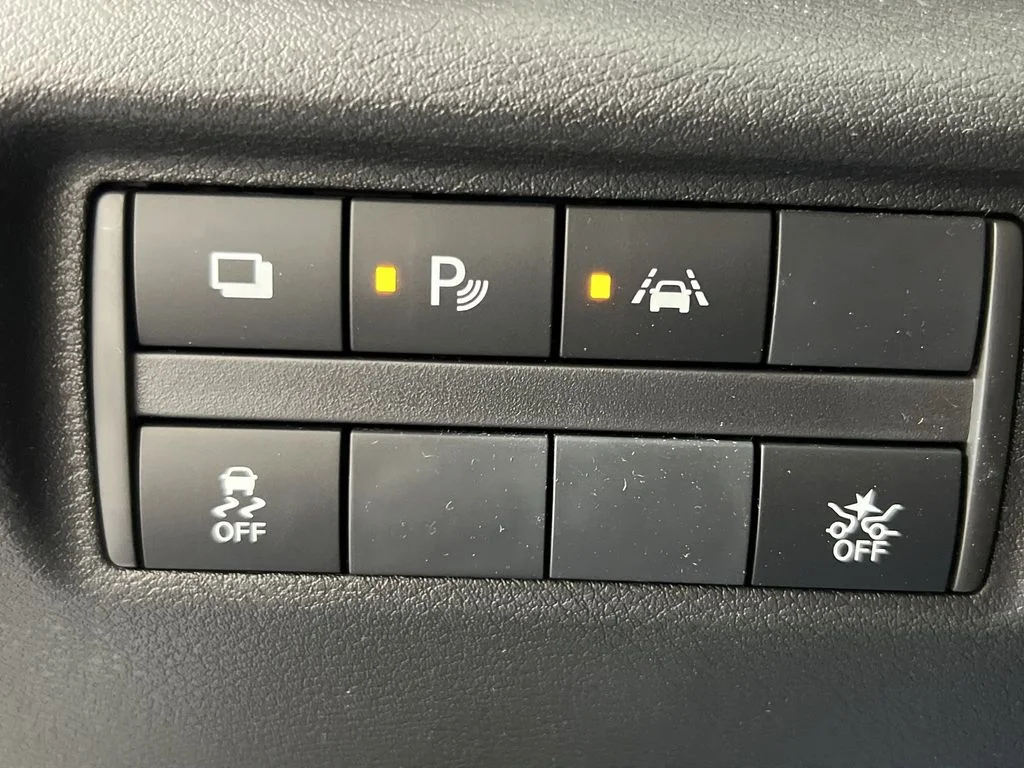 2025 Nissan Versa Sedan S - Photo 19