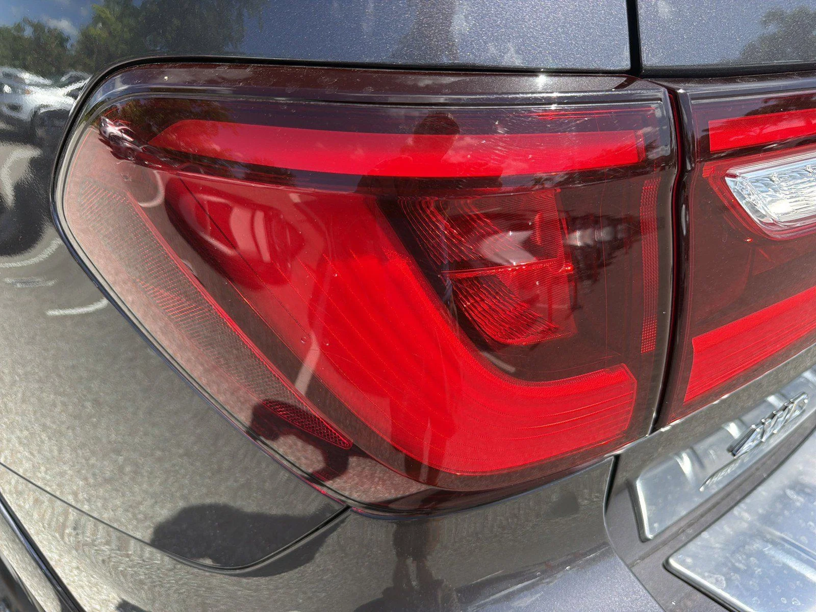 Used 2022 Gray INFINITI LUXE image 11