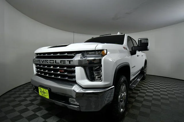 Used 2021 White Chevrolet LTZ image 6